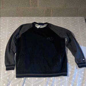 Champion Men's Black and Gray Crewneck Sweater